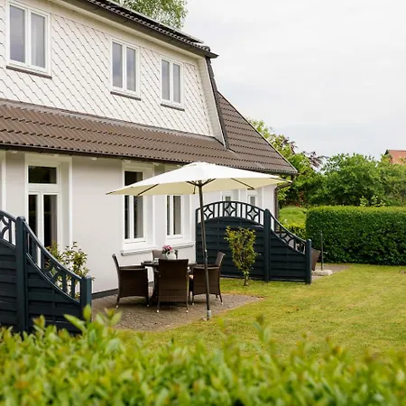 Gross Und Gut Apartment Kuehlungsborn